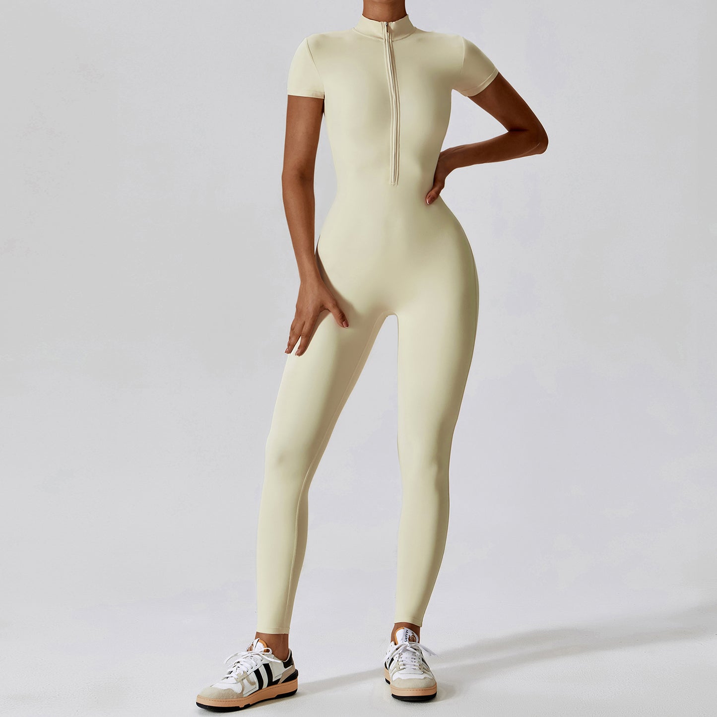 Zechuang Women's Short Sleeve Yoga Jumpsuit 8305